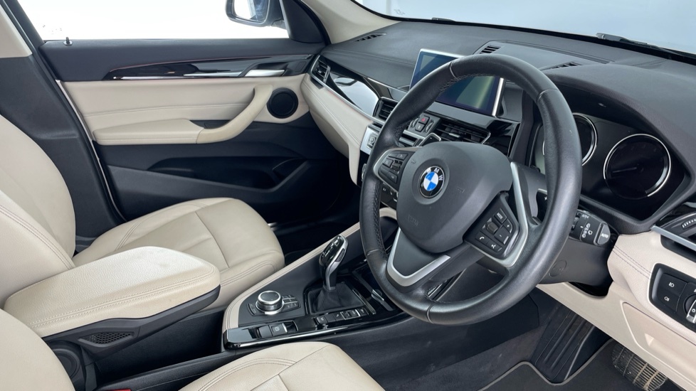 BMW X1 Xline WA22OMB Silver #6