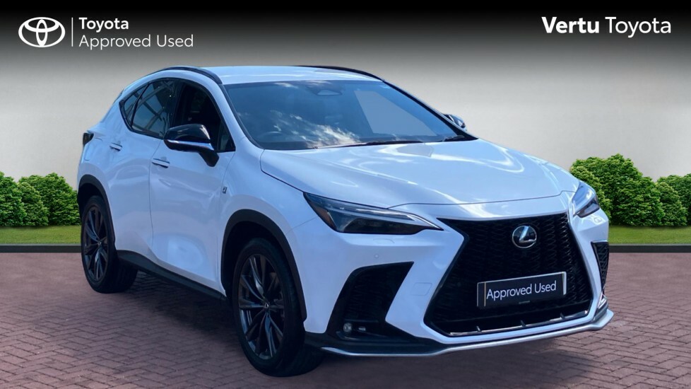 Lexus NX F-sport White