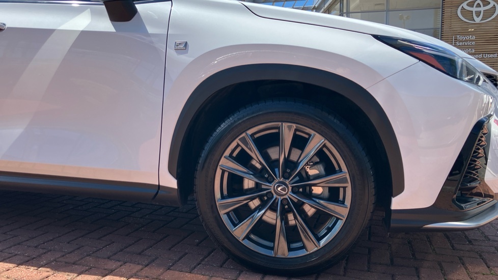 Lexus NX 2.5 450H 18.1Kwh Premium Plus E-cvt 4Wd Euro 6 S #25