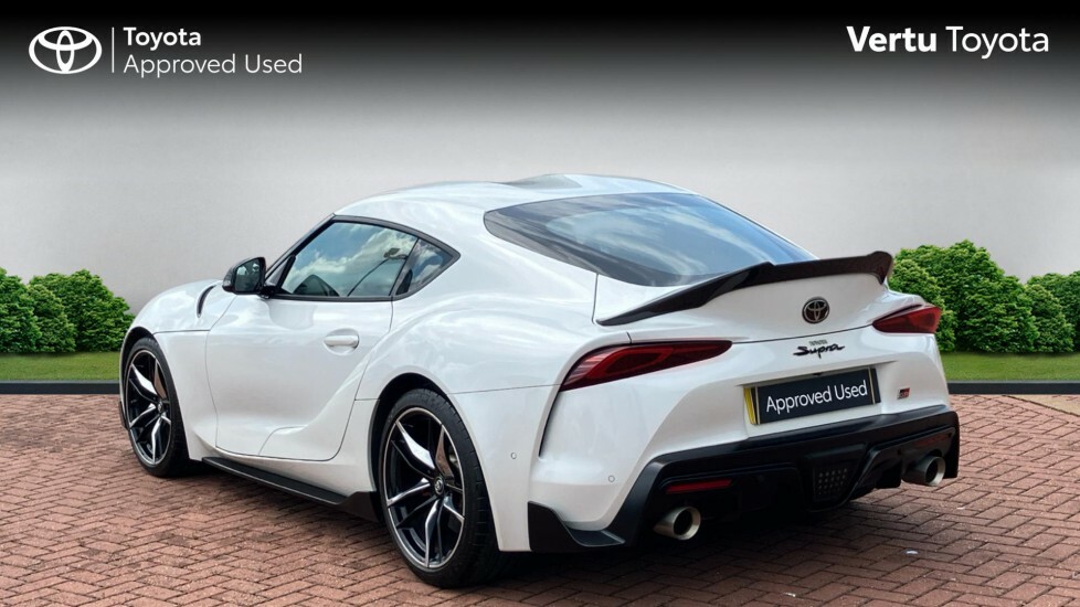 Toyota Supra Pro White #4