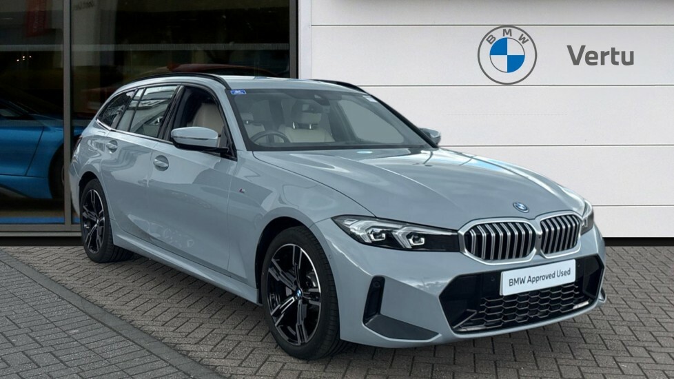 BMW 3 Series 320I M Sport Step 2025 White #1