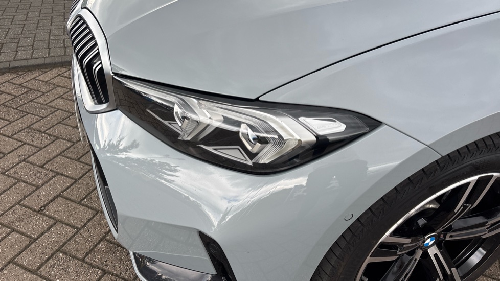 BMW 3 Series 320I M Sport Step 2025 White #25