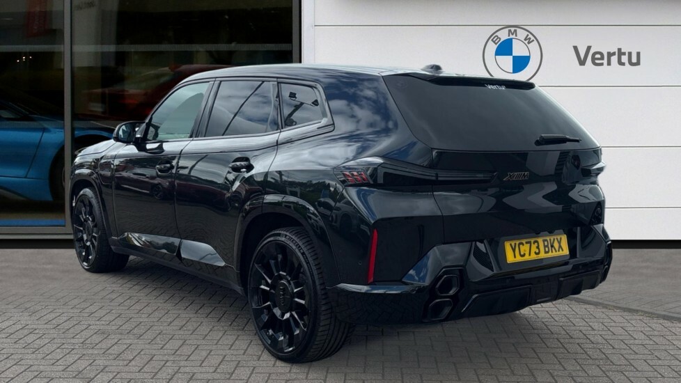 BMW XM Estate Black #2