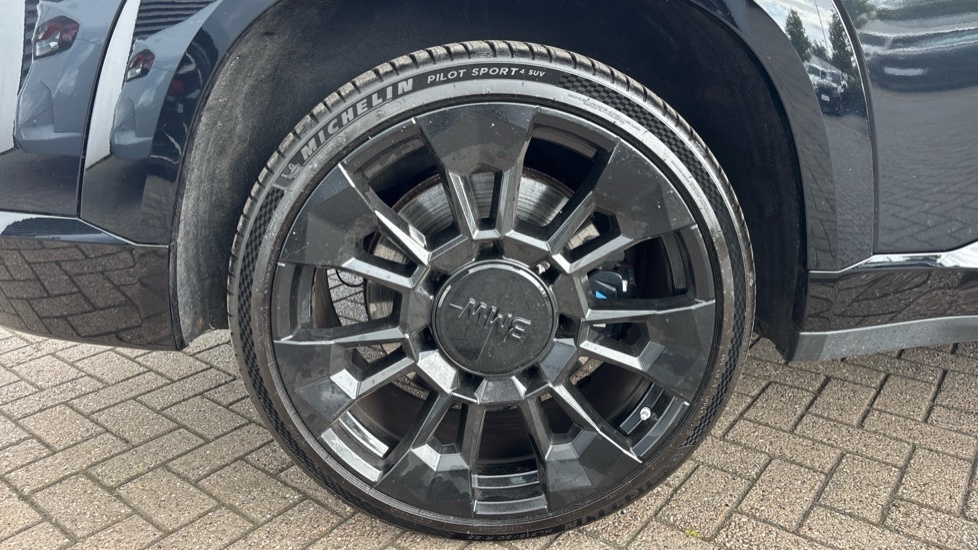 BMW XM 4.4L Null Grey #27