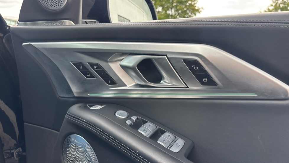 BMW XM 4.4L Null Grey #35
