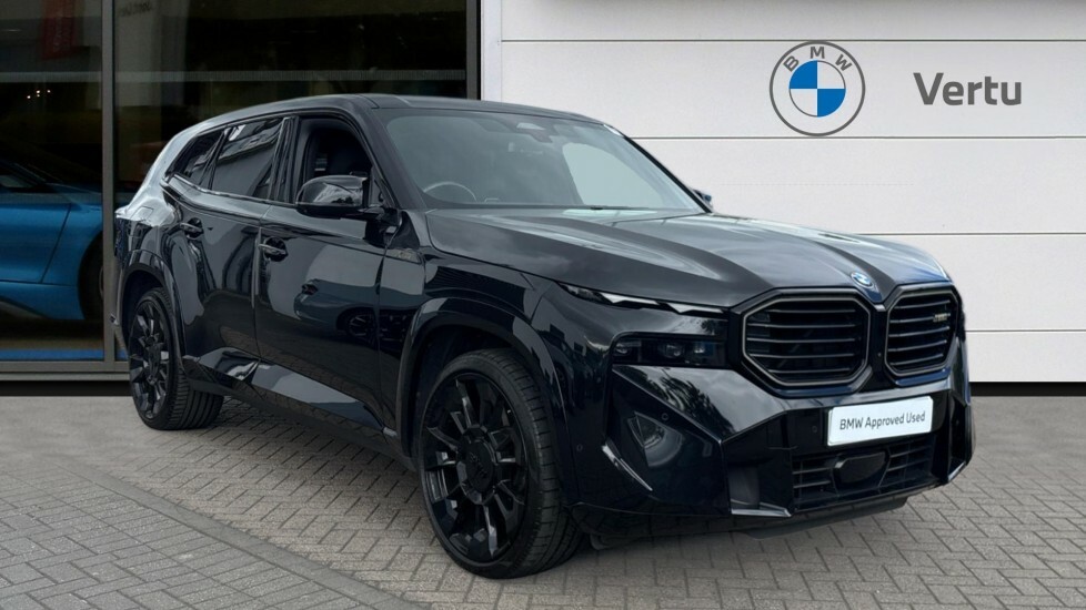 BMW XM Estate Black