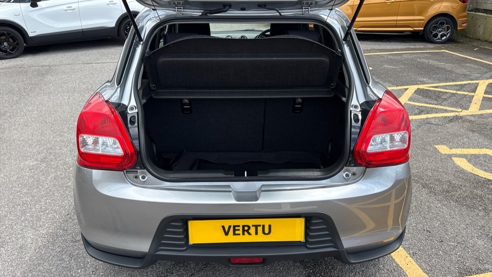 Suzuki Swift Attitude Silver #4