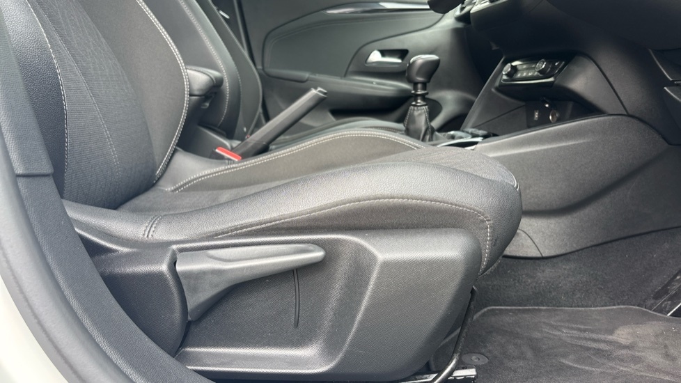 Vauxhall Corsa 1.5 Se 101 Bhp Cruise Control, Dab Digital Radi Blue #37