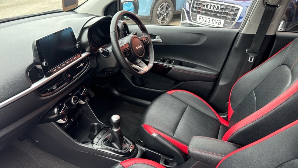 Kia Picanto 1L Gt-line White #9