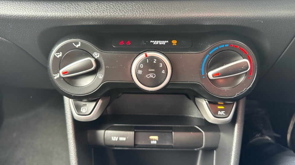 Kia Picanto 1L Gt-line White #19