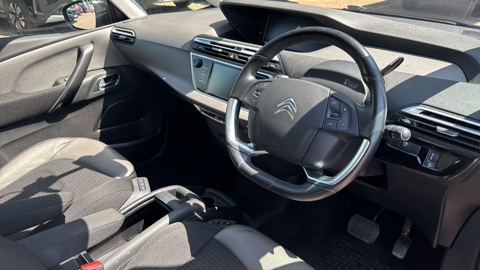 Citroen C4 Grand Puretech Feel Ss Red #11