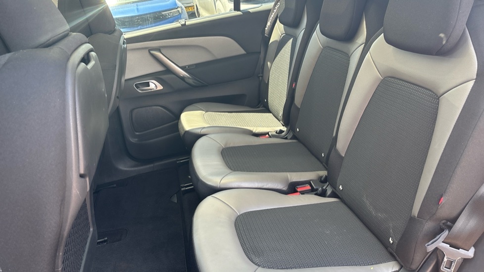 Citroen C4 Grand Puretech Feel Ss Red #16