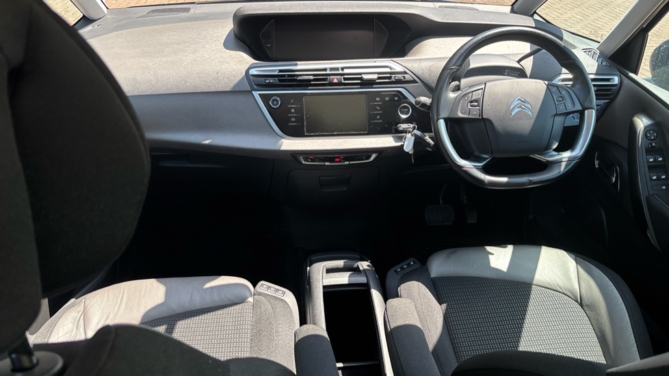 Citroen C4 Grand Puretech Feel Ss Red #10