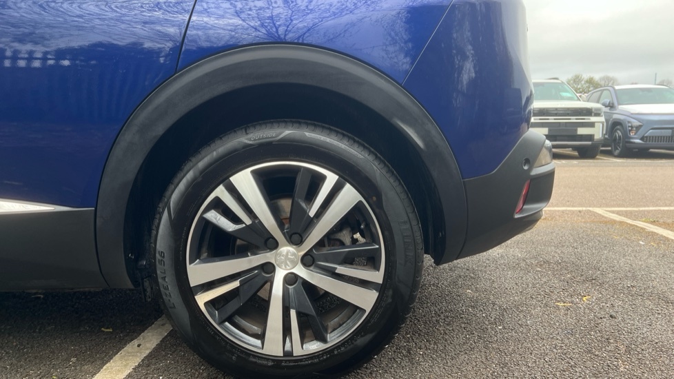 Peugeot 3008  Brown #7