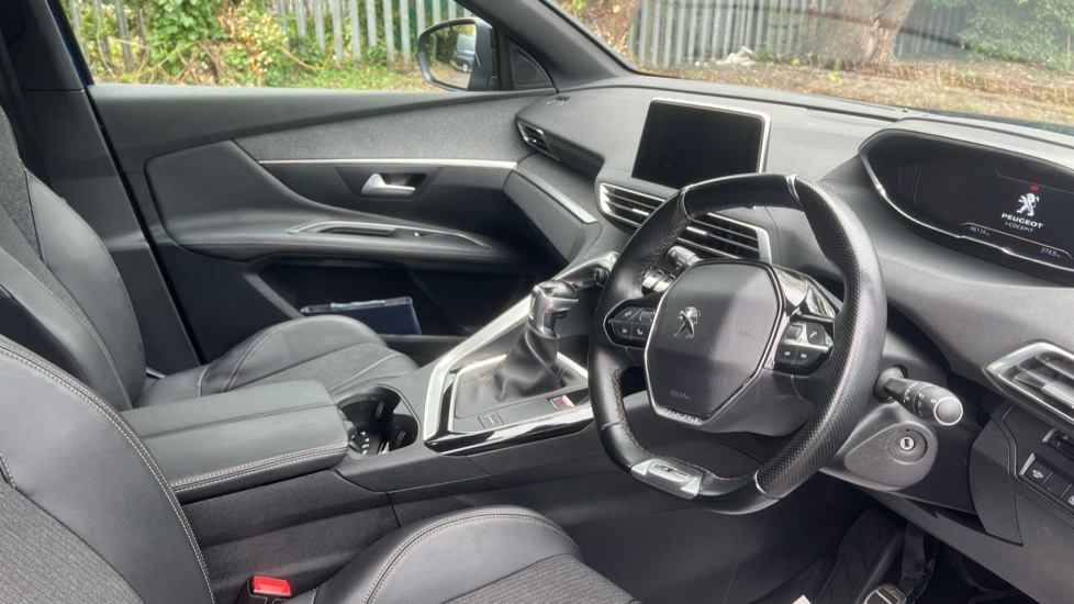 Peugeot 3008  Brown #11
