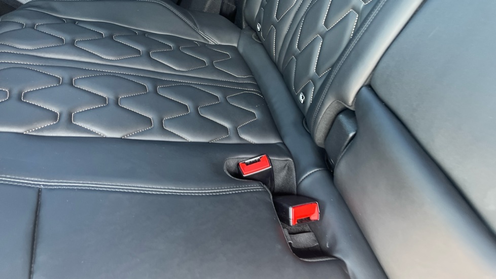 Peugeot 3008 1.2L Gt Line Premium Red #17