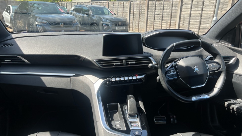 Peugeot 3008 1.2L Gt Line Premium Red #10