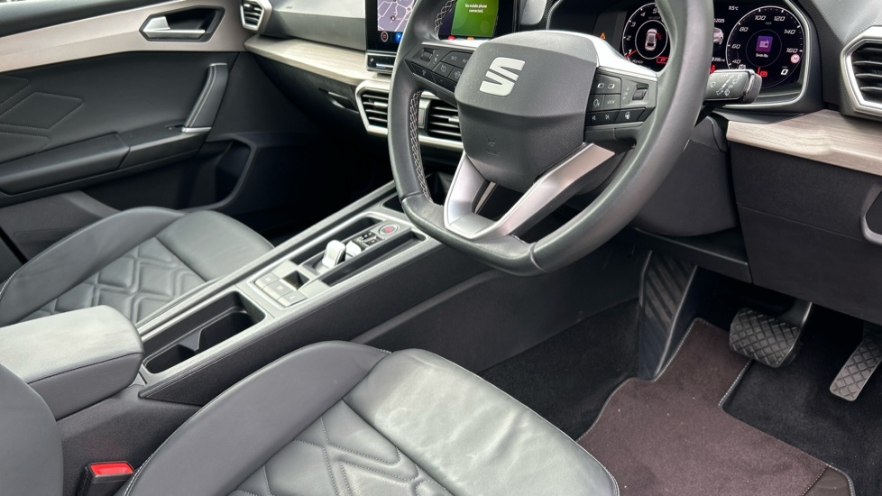 Seat Leon Xcellence Lux Red #6