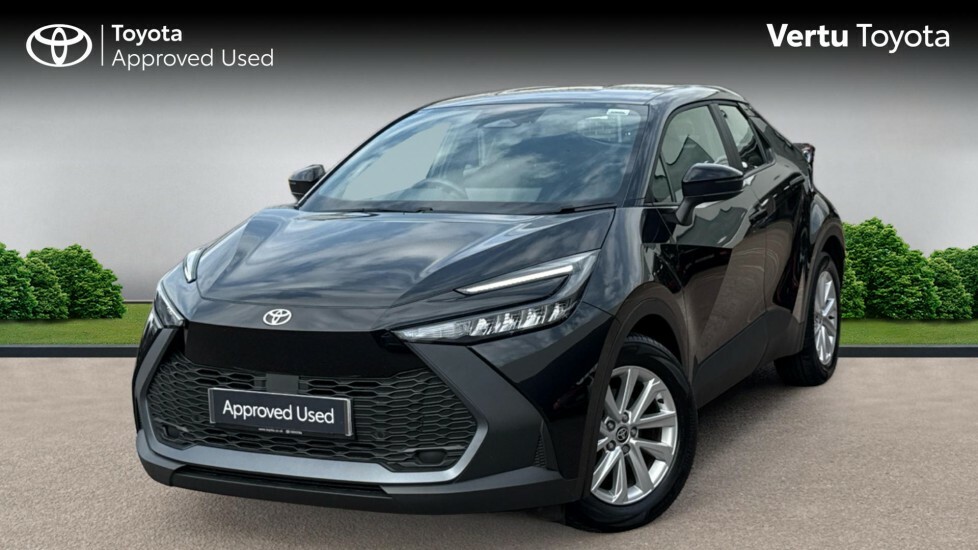 Toyota C-Hr Icon Black #3