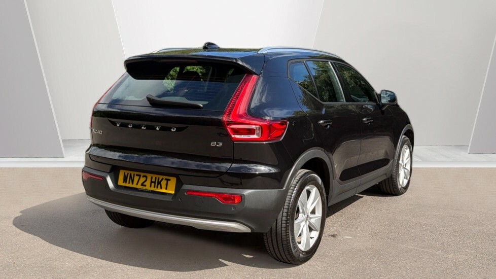Volvo XC40 Core WN72HKT Black #2
