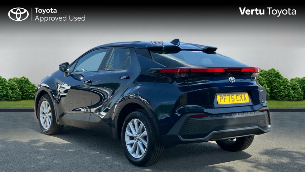 Toyota C-Hr Icon Blue #4