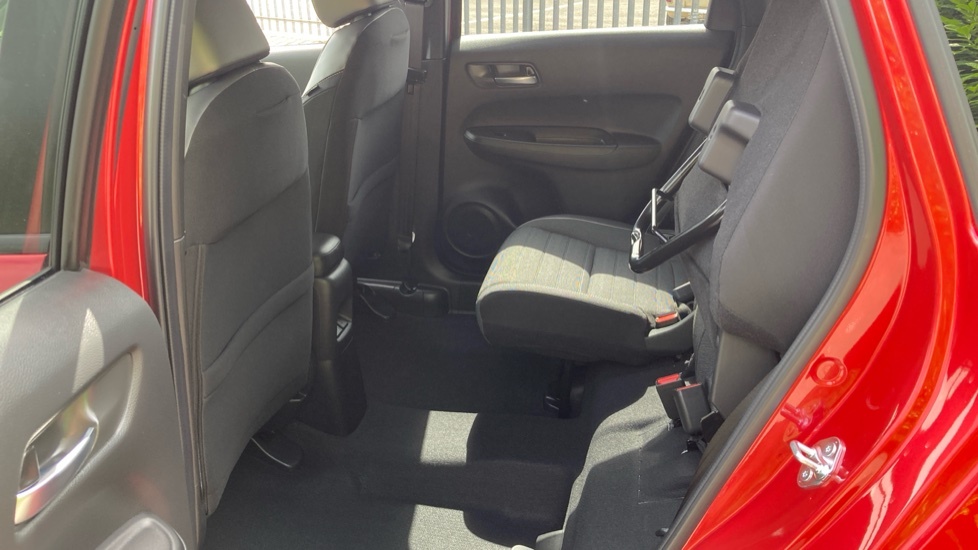 Honda Jazz 1.5 I-mmd Hybrid Elegance Ecvt White #22