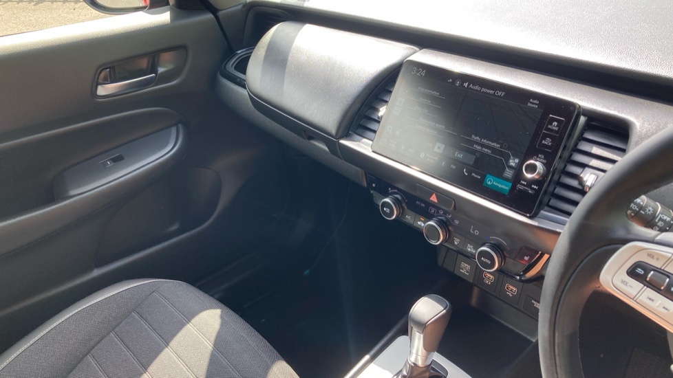 Honda Jazz 1.5 I-mmd Hybrid Elegance Ecvt White #40