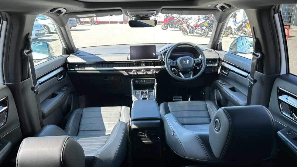 Honda Cr-V Advance White #4