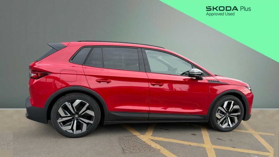 Skoda Elroq Sportline Red #4