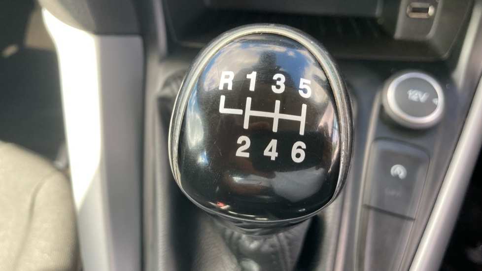 Ford Focus Zetec S Silver #31