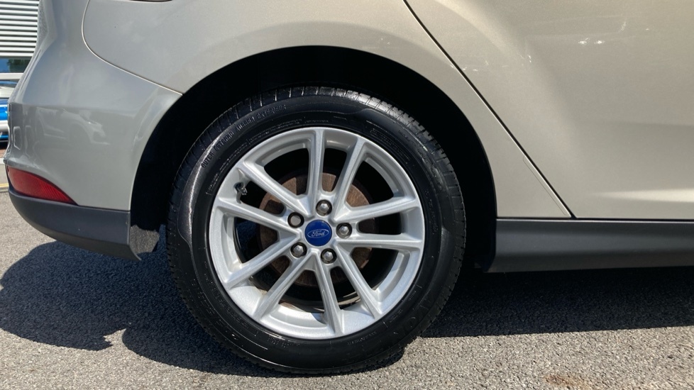 Ford Focus Zetec S Silver #7