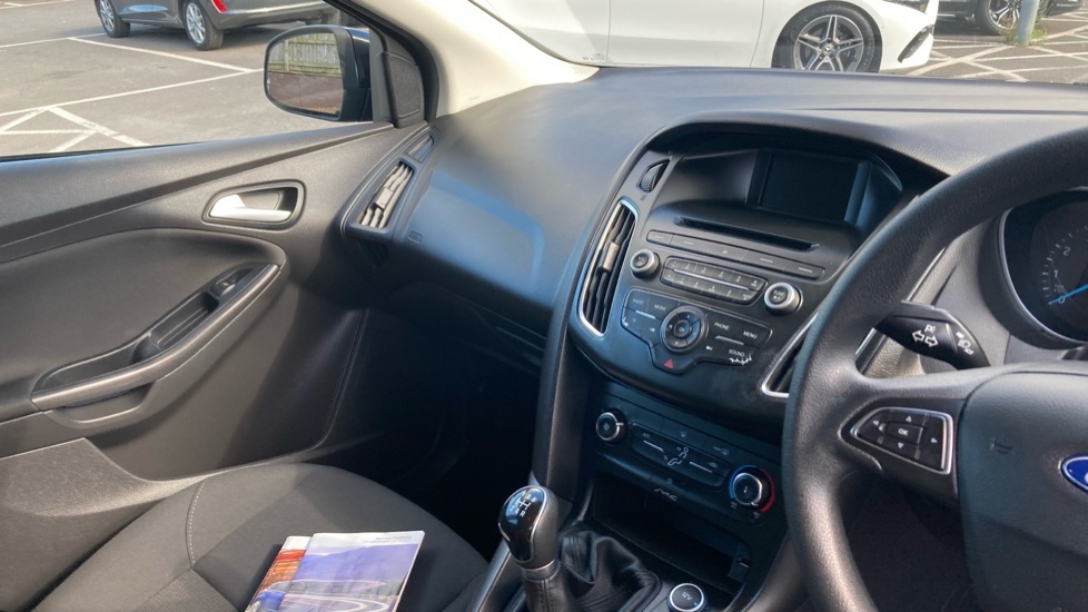 Ford Focus 2.0 St-2 247 Black #14