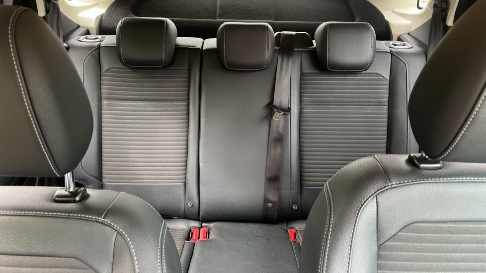 Ford Ecosport St-line White #15