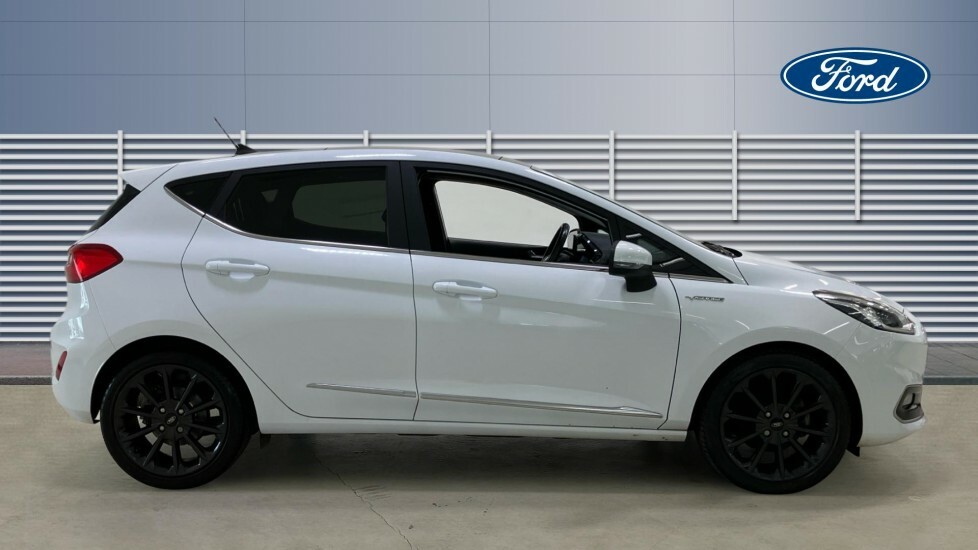 Ford Fiesta Active 1 Black #5