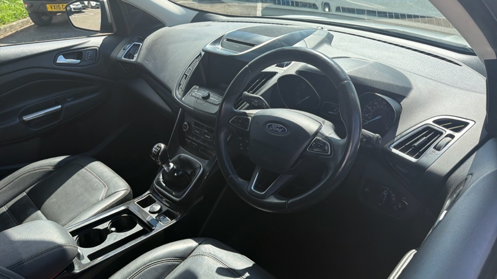 Ford Kuga St-line Black #11