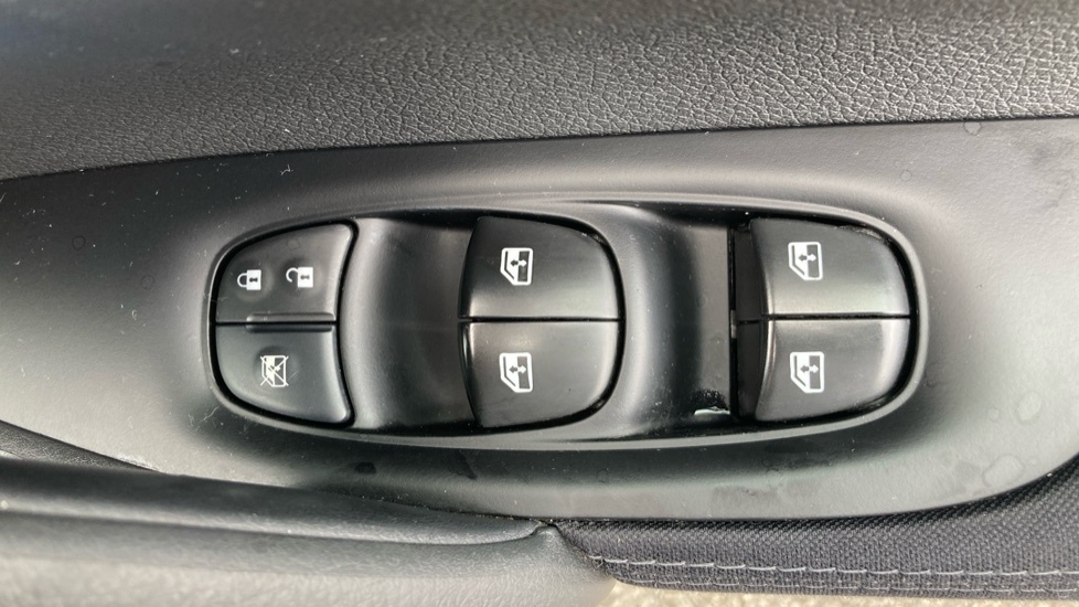 Nissan Qashqai Dig-t Tekna Plus Blue #20