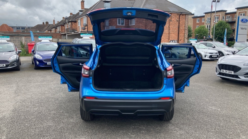Nissan Qashqai Dig-t Tekna Plus Blue #49
