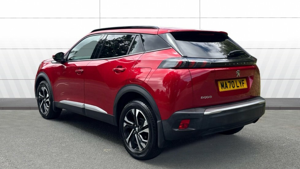 Peugeot 2008 Allure Premium Red #2