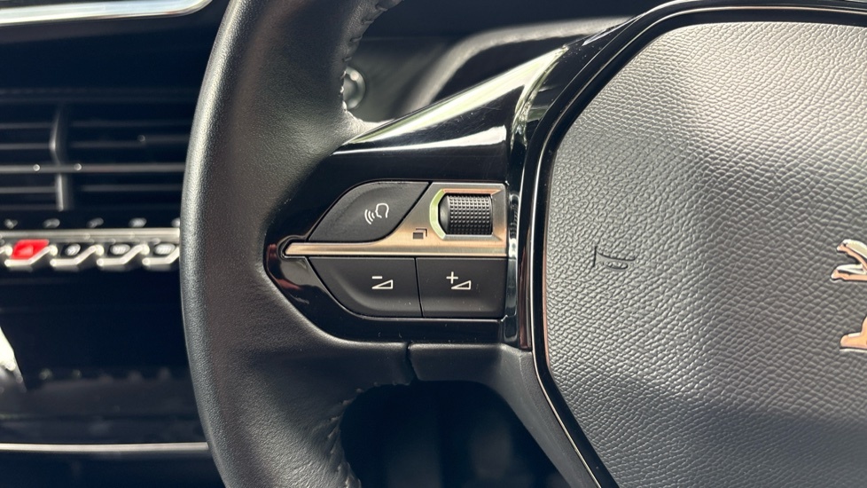 Peugeot 2008 Puretech Ss Active Grey #33