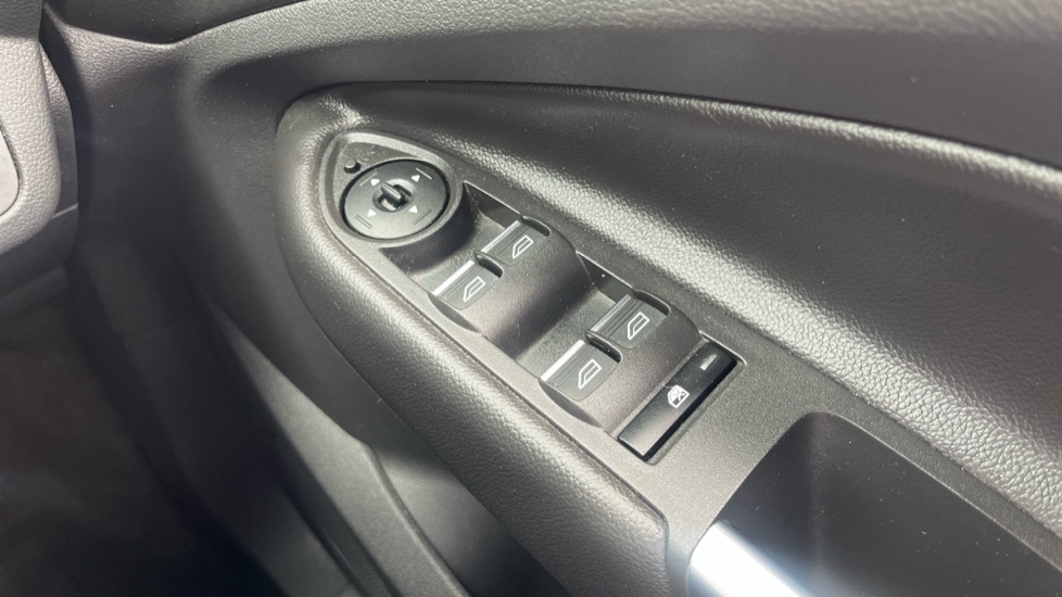 Ford Kuga St-line X Blue #26