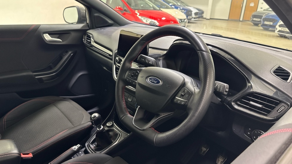 Ford Puma St-line Black #11