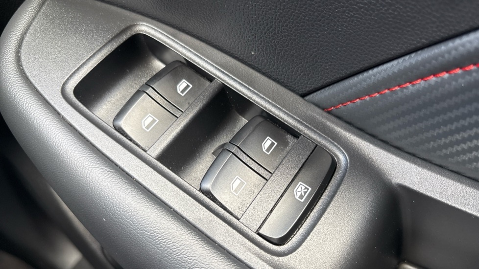 MG ZS 1.5 Vti-tech Exclusive White #29