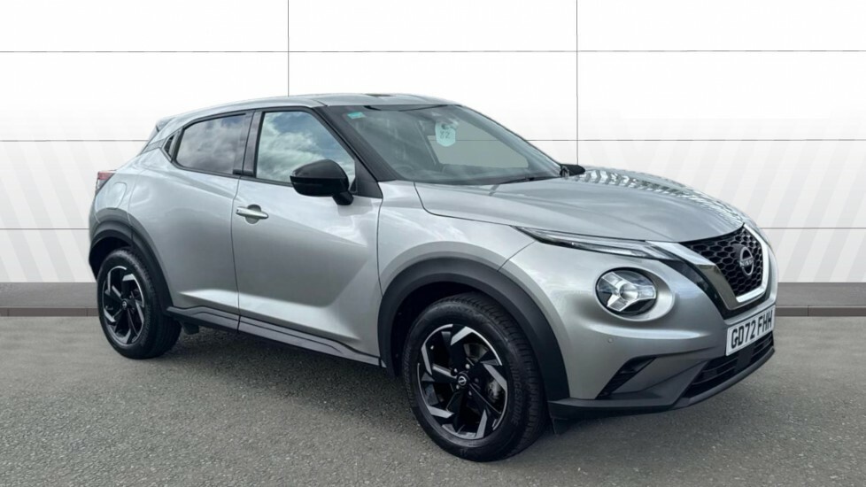 Nissan Juke N-connecta Silver