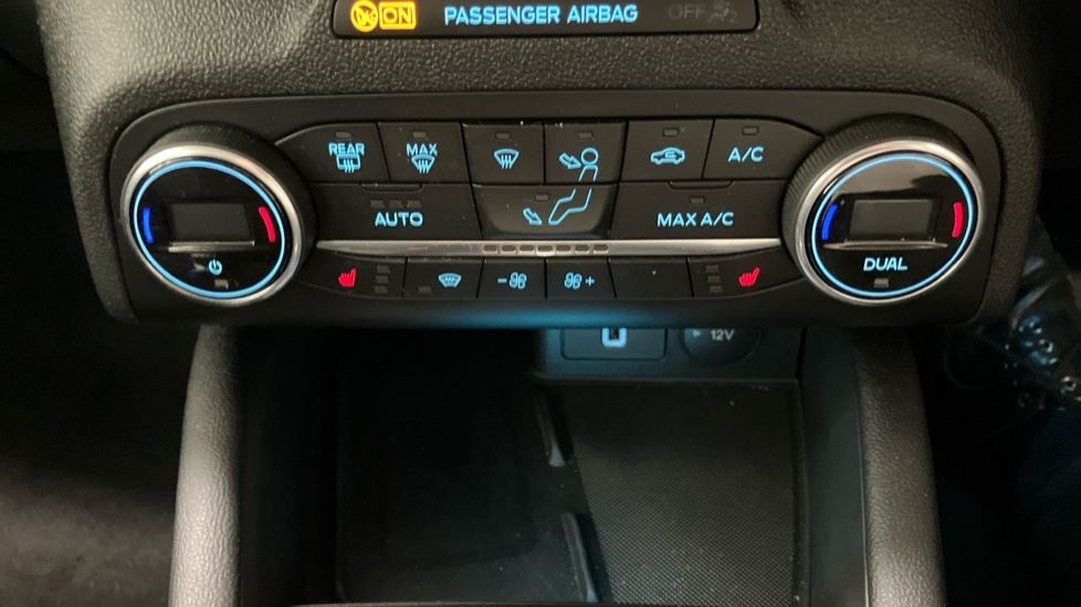 Ford Focus Petrol Blue #25