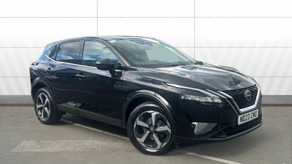 Nissan Qashqai N-connecta Black