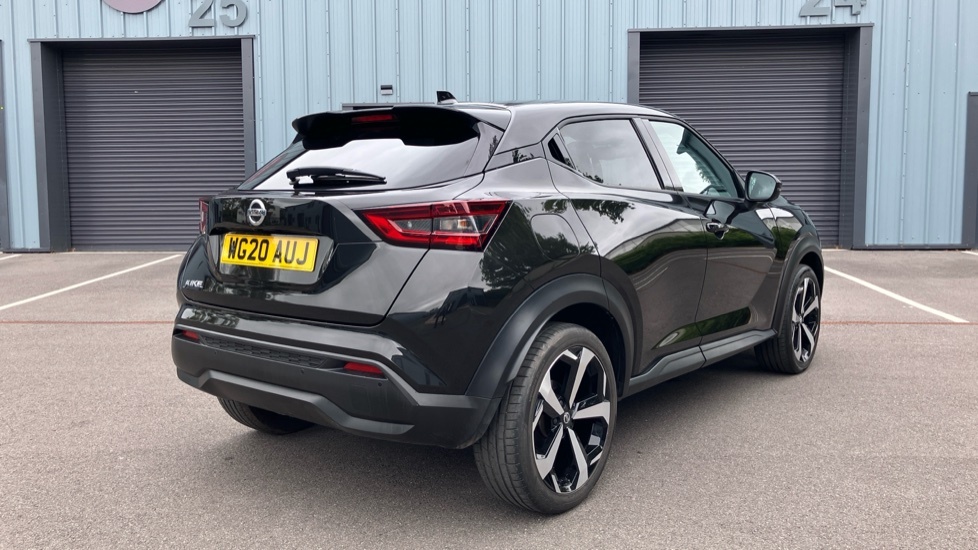 Nissan Juke Dig-t Acenta Red #30