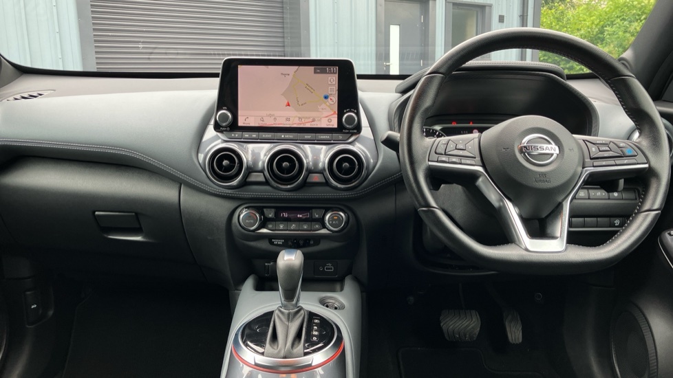 Nissan Juke Dig-t Acenta Red #4