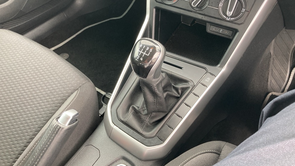 Volkswagen Polo Hatchback Black #13