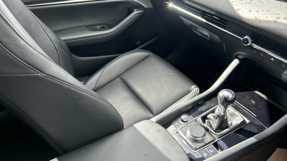 Mazda 3 2.0 E-skyactiv G Mhev Prime-line White #14
