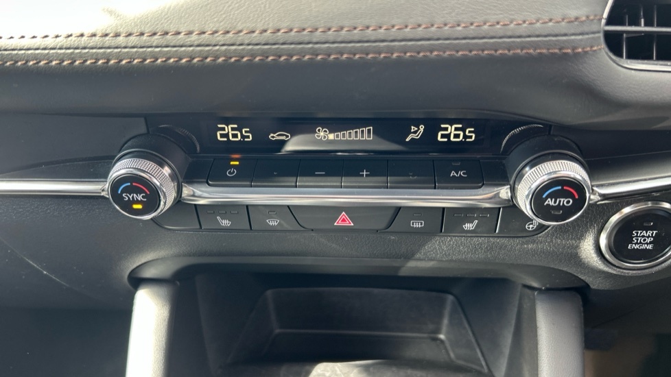 Mazda 3 2.0 E-skyactiv G Mhev Prime-line White #24